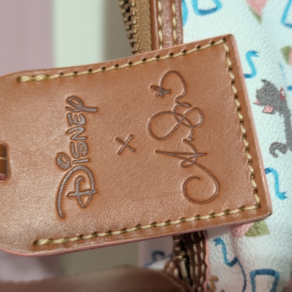 Dooney And Bourke Aristocats Disney Tote Bag - Picture 2 of 6